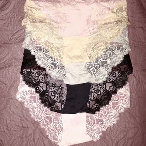 10 Pairs of Lace Bikini Panties